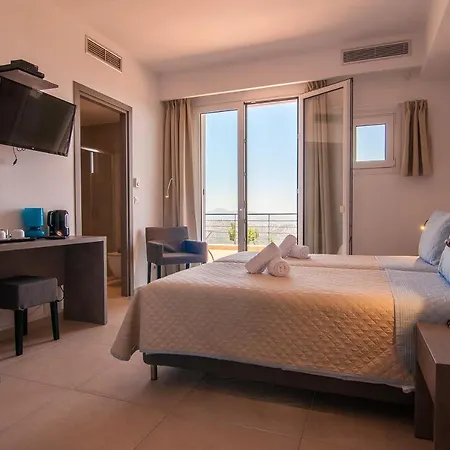 Dio Petres Bed & Breakfast *